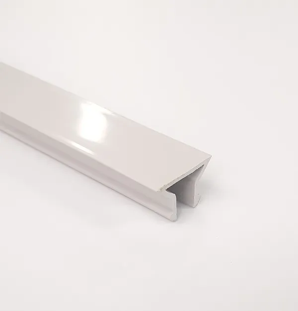 Image du produit CLIP RIVE PVC GRIS CLAIR de Polydis Plastiques
